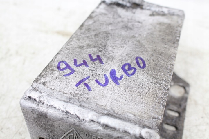 фото №6, Радіаторів масла 95120730902 2,5 porsche 944 turbo