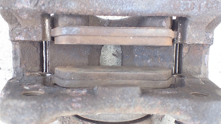 фото №9, Nissan note e12 2015 1.2 супорт гальмівний перед l