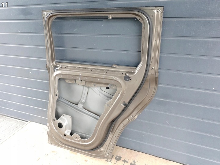 фото №11, Land rover defender ii 2 l663 90 110 130 20- двері door праве зад
