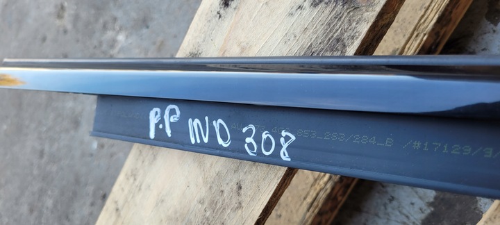 фото №9, S7 4g a7 планка накладка двері праві перед чорна sline 4g8853284g