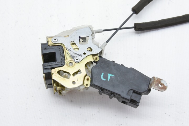 фото №5, Subaru forester 06r замок дверь правая левое зад 2pin