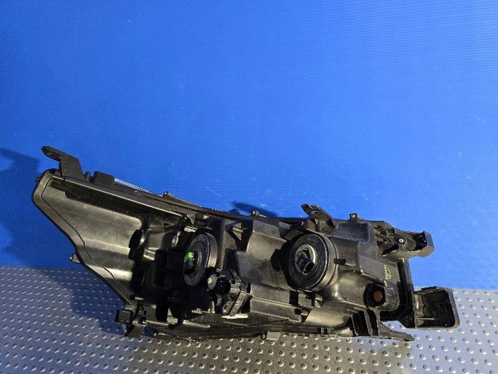 фото №13, Toyota hilux viii рестайлінг 20- 1ej-923364-030 лампа передня перед ліва звичайна