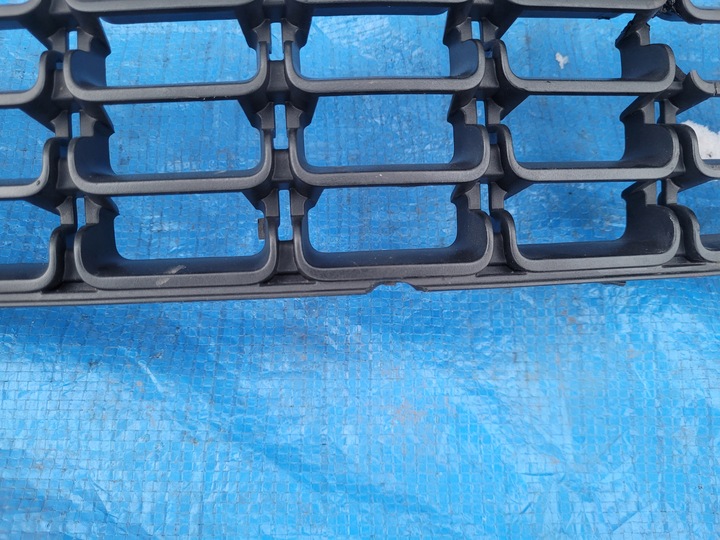 фото №10, Запчастини astra j решітка решітка середня бампера перед 13266567