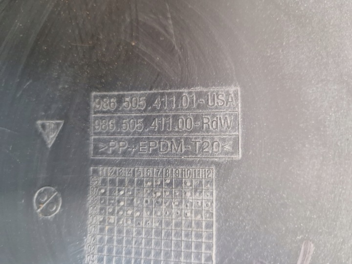 фото №9, Porsche boxster 986 бампер задний 98650541101