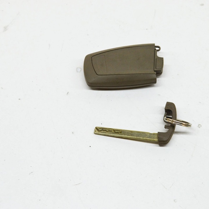 фото №5, Bmw 3 f30 f35 f31 2014 ключ / карта зажигания