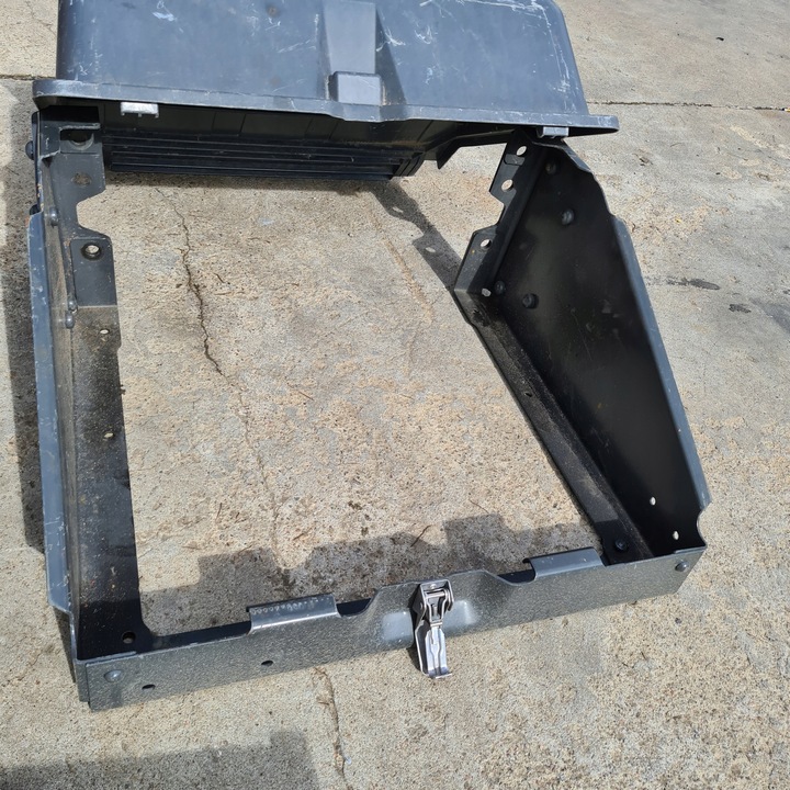 фото №7, Actros axor atego основа коробка акумуляторів