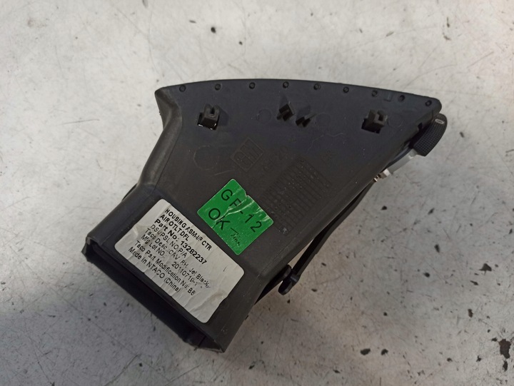 фото №10, Opel insignia a решётка воздуховод средняя правая 13282237