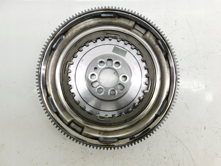 фото №7, Сцепление колесо dsg 7 - vw taigo karoq ateca t-roc q2 1.0 tsi 0am141017ed
