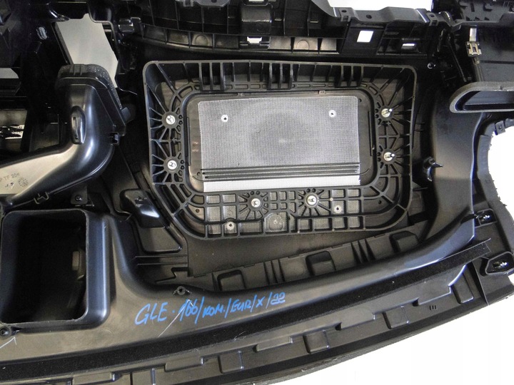 фото №10, Mercedes gle w166 166 консоль панель капот шкіра