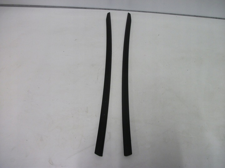 фото №1, Mini countryman f60 планка левая стёкла 7424159