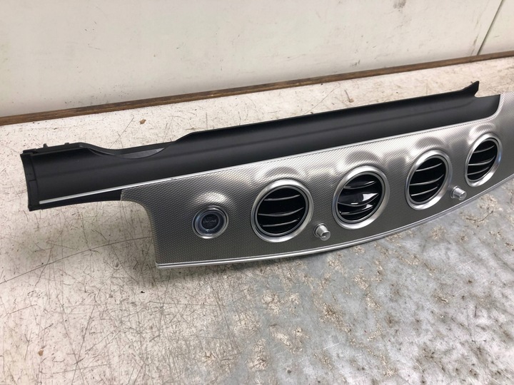 фото №2, Планка dekor консоли mercedes w213 универсал a2136809100