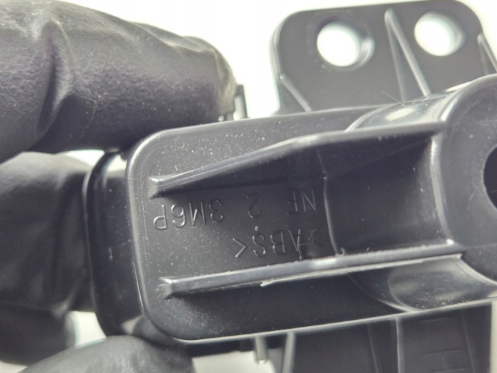 фото №11, Subaru outback v 14-19 підвіс гачок багажника 3m6p