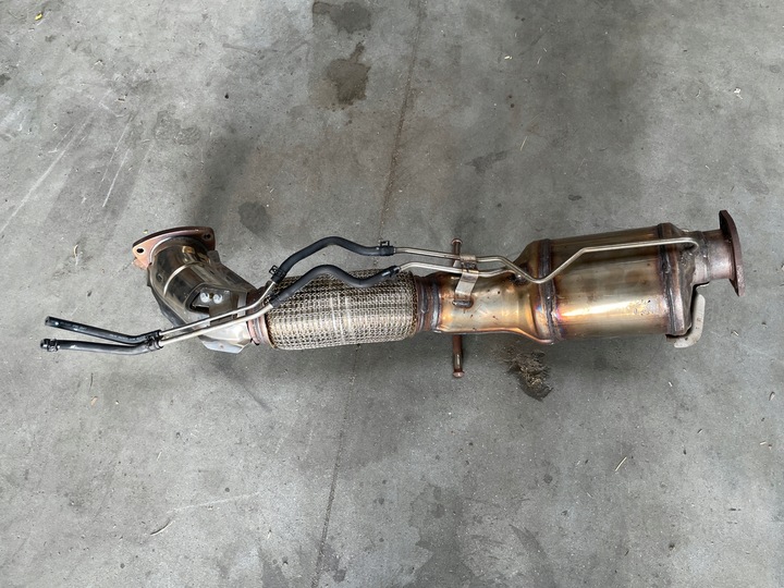 фото №1, Volvo xc60 ii b5 мягкий гибрид катализатор 32349355