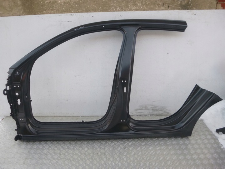 фото №1, Поріг лівий обшивка bok стійка audi s3 sportback 8y4809839 новий оригінальний