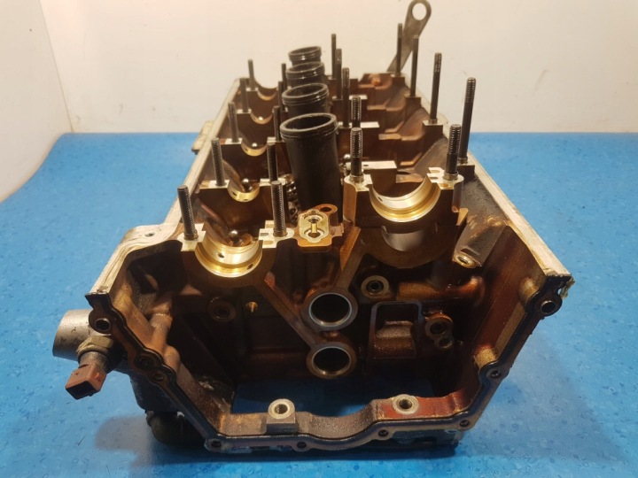 фото №5, Bmw 7 e65 3.6 v8 головка двигуна права n62b36a