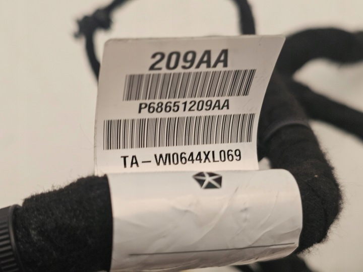 фото №14, Jeep compass ii рестайлинг 21- жгут панели распределительной 68651209aa usa