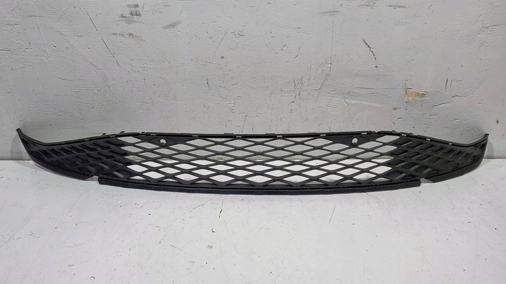 фото №1, Решітка середня бампера перед volkswagen id.4 id4