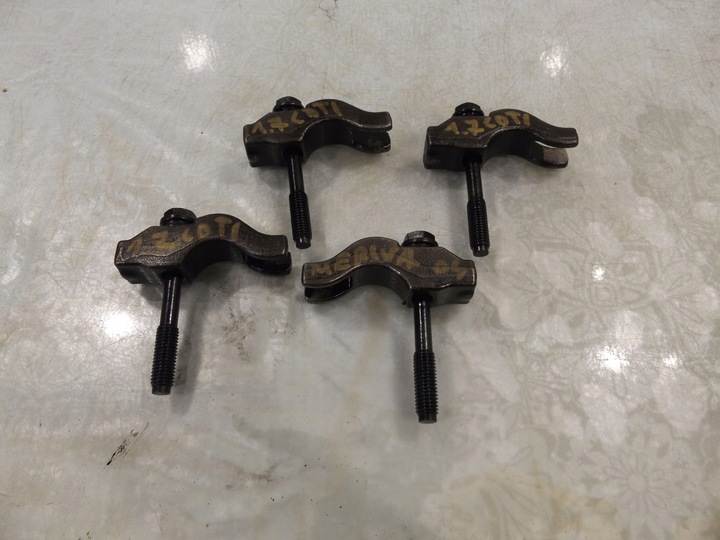 фото №3, Meriva a 1,7cdti лапка форсунок