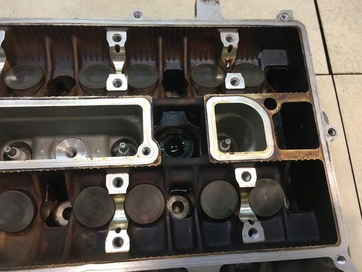 фото №8, Головка циліндрів вали mondeo mk3 1.8 16v chbb 1s7g6090at