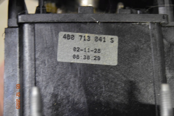 фото №9, Домкрат изменения коробка передач audi a6 s6 c5 4b 4b0713041s