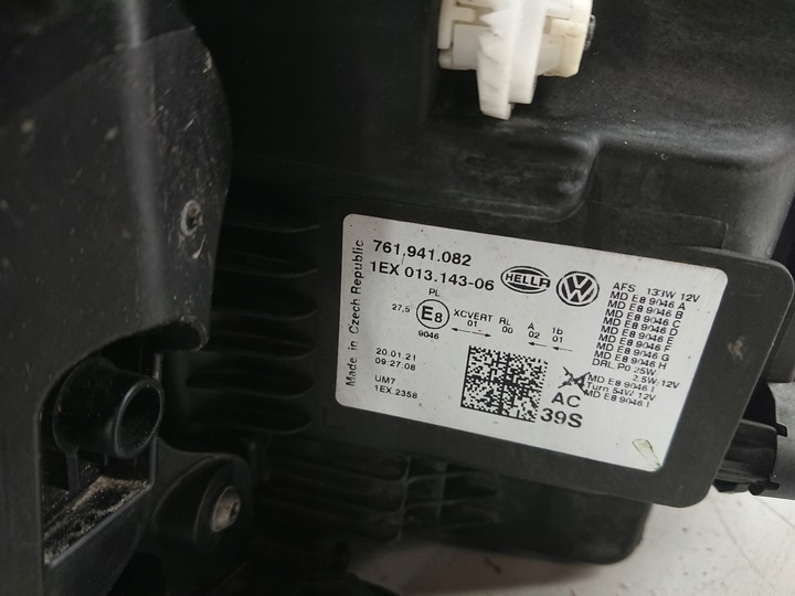 фото №11, Vw touareg рестайлинг led лампа правая передняя перед