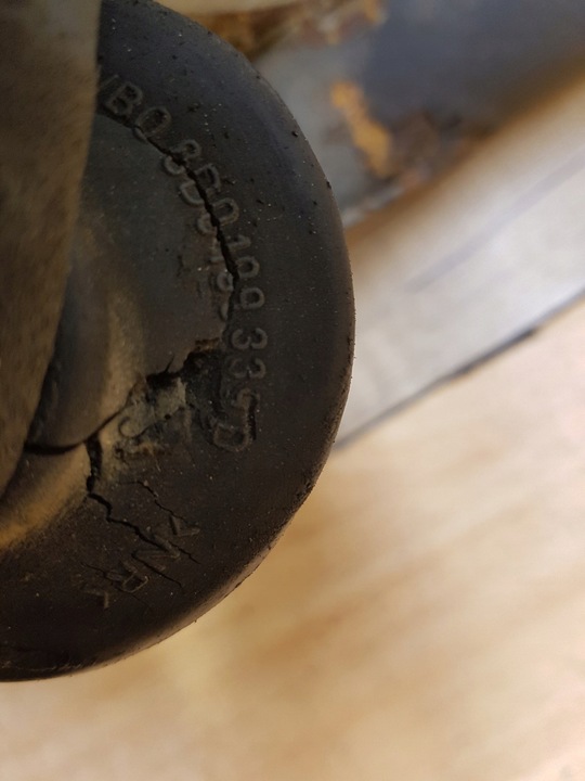 фото №3, Балка перед pod радиатор vw passat b5