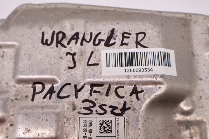 фото №9, Jeep wrangler jl chrysler pacifica подогреватель аккумулятора вебасто 68443445ab,