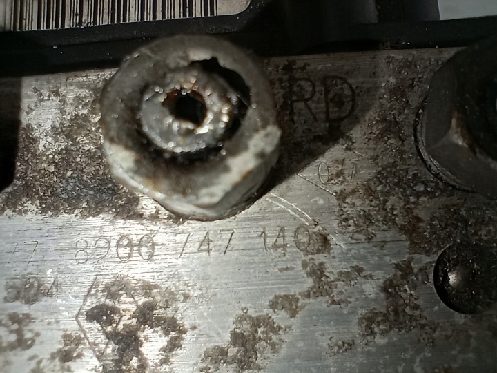фото №7, Renault clio 2007 главный тормозной цилиндр abs 0265232077 8200747140 европа