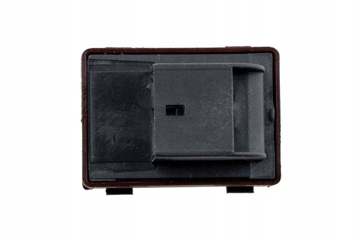 фото №11, Кнопка відкривання багажника audi a4 07-