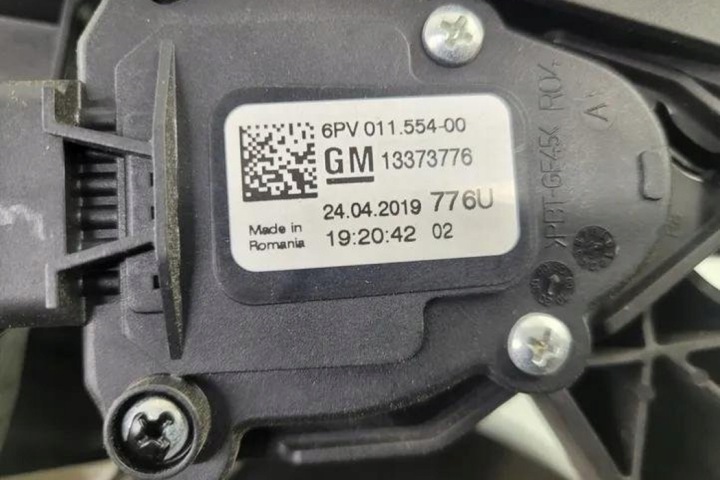 фото №12, Другие запчасти кузов opel astra k 13373776 1.4l бензин 110kw 2019
