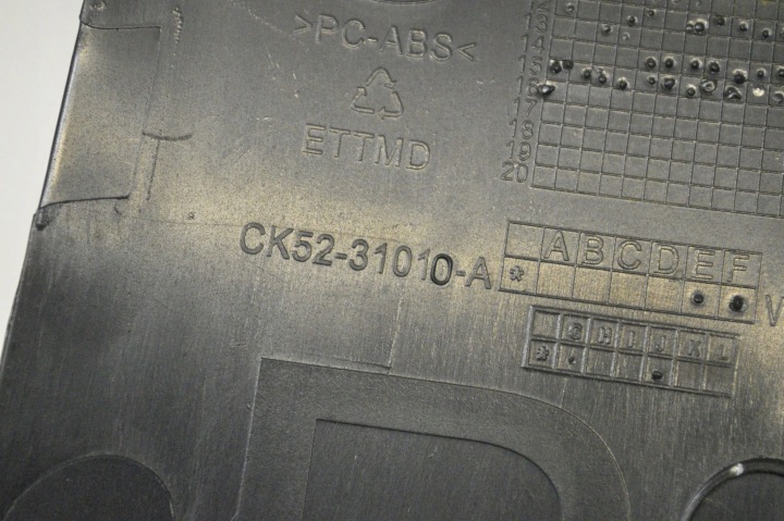 фото №5, Land rover range rover l405 2016 права сторона захист середня стійка / c