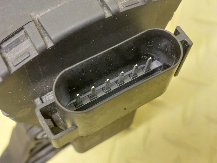 фото №5, Mazda 5 2.3 потенциометр педаль газа 4m519f836ak