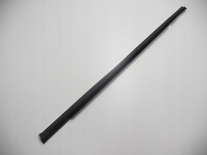 фото №8, Планка хром накладка левый перед peugeot 5008 i 9310 n7