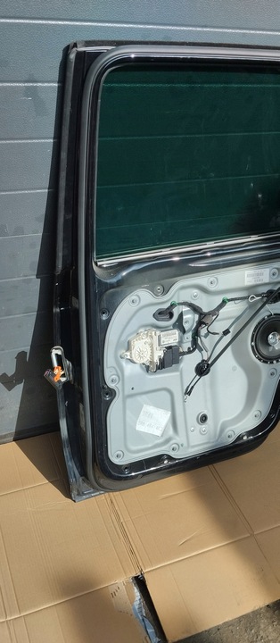 фото №11, Двері праві задні правий зад vw touran i рестайлінг lc9x 2007 рік