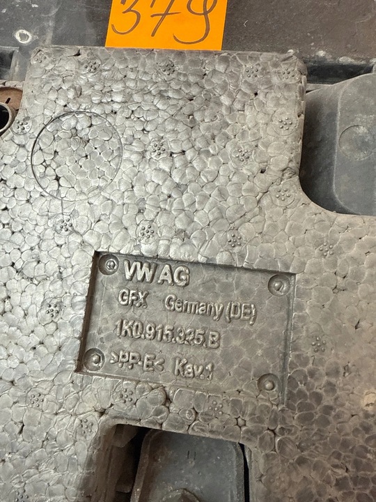 фото №14, Основание акумулятора volkswagen golf passat audi a3 8p