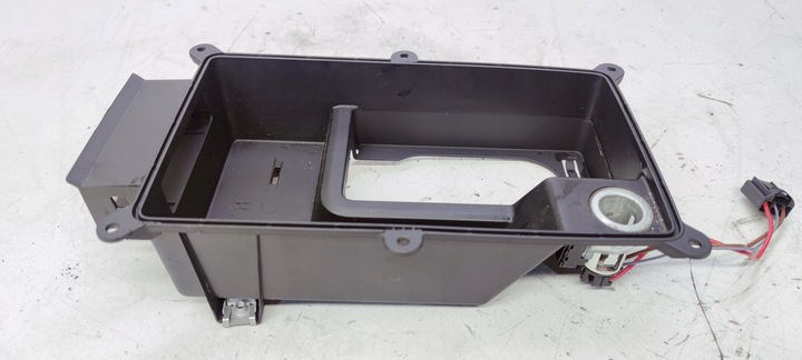 фото №6, Бардачок полка туннеля audi a4 b9 8w0864981c