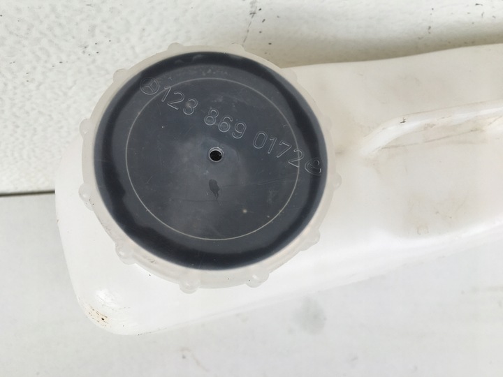 фото №8, Бачок рідини склоомивача задньої скла mercedes w124 універсал 1248600160