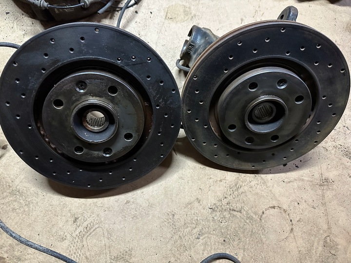 фото №8, Поворотна опора ступиця диск вентильована c4 cactus