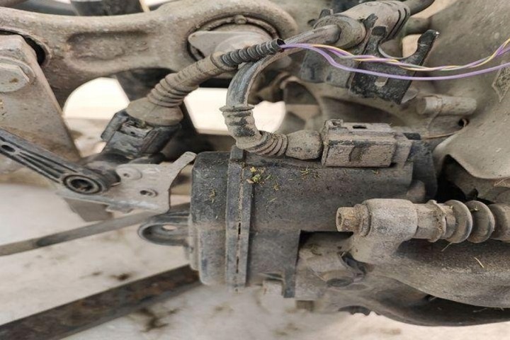фото №6, Поворотна опора задня ліва audi a4 allroad 8wh, b9 8w0505459f 2.0l дизель 110kw