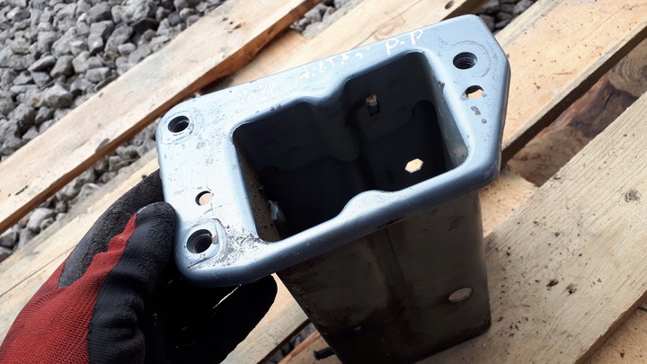 фото №7, A4 b8 лонжерон правая правые перед lx7v a5 s4 s5