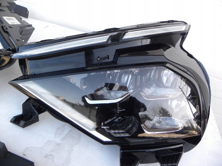 фото №8, Citroen c4 iii бампер, лампы full-led,błotnik правые 2022 год