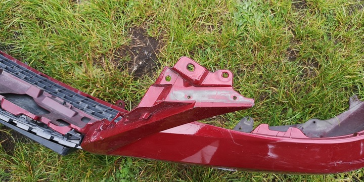 фото №8, Бампер переднее + решётка средняя lexus ct200h f sport 52119-76250 2014-