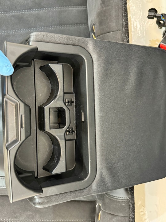 фото №7, Диван skoda superb iii 3v0 sedan алькантара , шкіра , комплект