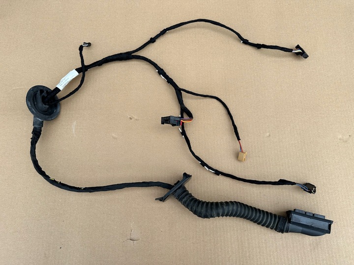 фото №1, Audi q3 83a установка жгут дверь правых задних 83a971688a