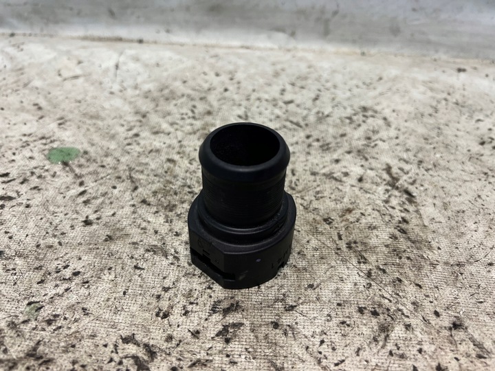 фото №1, Hyundai tucson ii sportage 1.6 t-gdi штуцер води