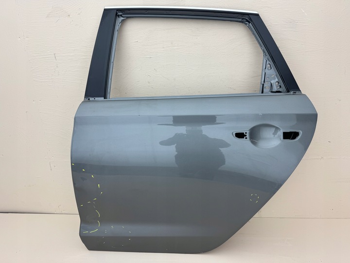 фото №1, Hyundai i30 iii 3 hb 17r- дверь левый зад левая задние
