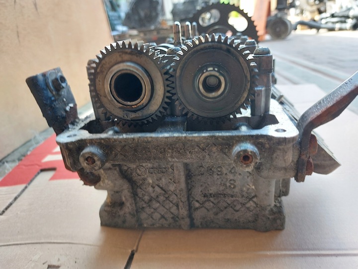 фото №7, Головка вали audi sq5 q5 15r