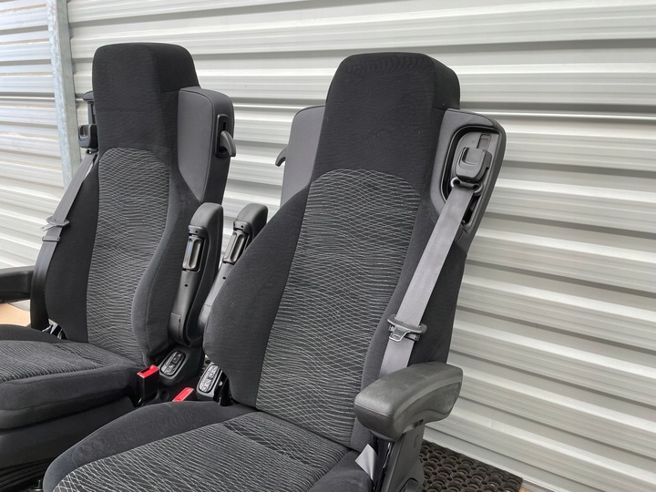 фото №8, Mercedes actros mp4 mp5 сиденья новое пневматика