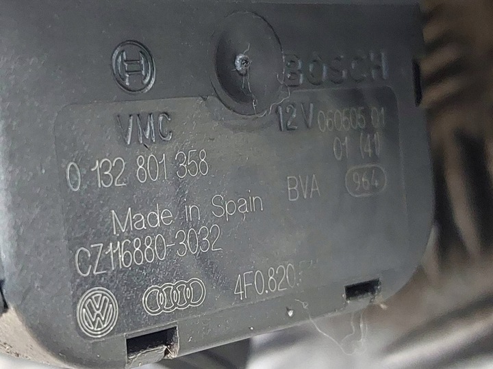 фото №8, Корпус нагревателя audi a6 c6 4f1820351j 4f0820511a 4f0820511b