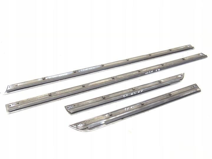 фото №8, Планка планки kpl. audi a3 8p рестайлінг 5d s-line ly9c